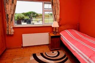 Дома для отпуска Cottage 183 – Ballyconneely Callow Дом с 4 спальнями-19