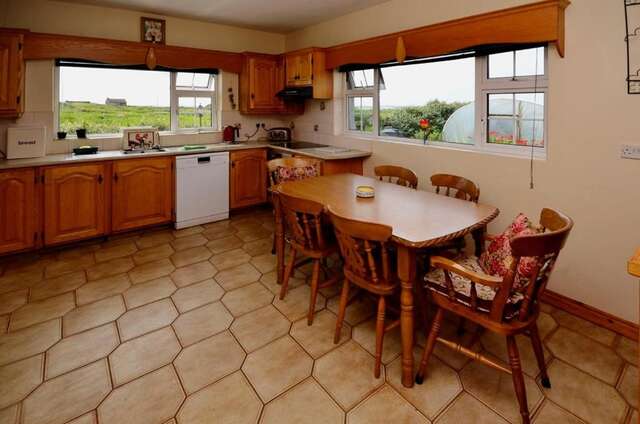 Дома для отпуска Cottage 183 – Ballyconneely Callow-23